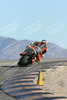 media/Jan-10-2026-Race Pace (Sat) [[3e4fee349c]]/2-Verified/Session 4 (Turn 12 Backside)/